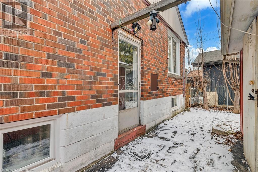 9 Mulock Avenue, Hamilton, Ontario  L8T 1H2 - Photo 25 - 40684942