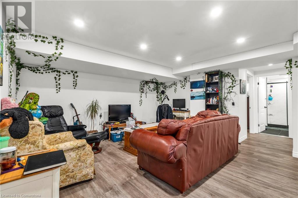 9 Mulock Avenue, Hamilton, Ontario  L8T 1H2 - Photo 29 - 40684942