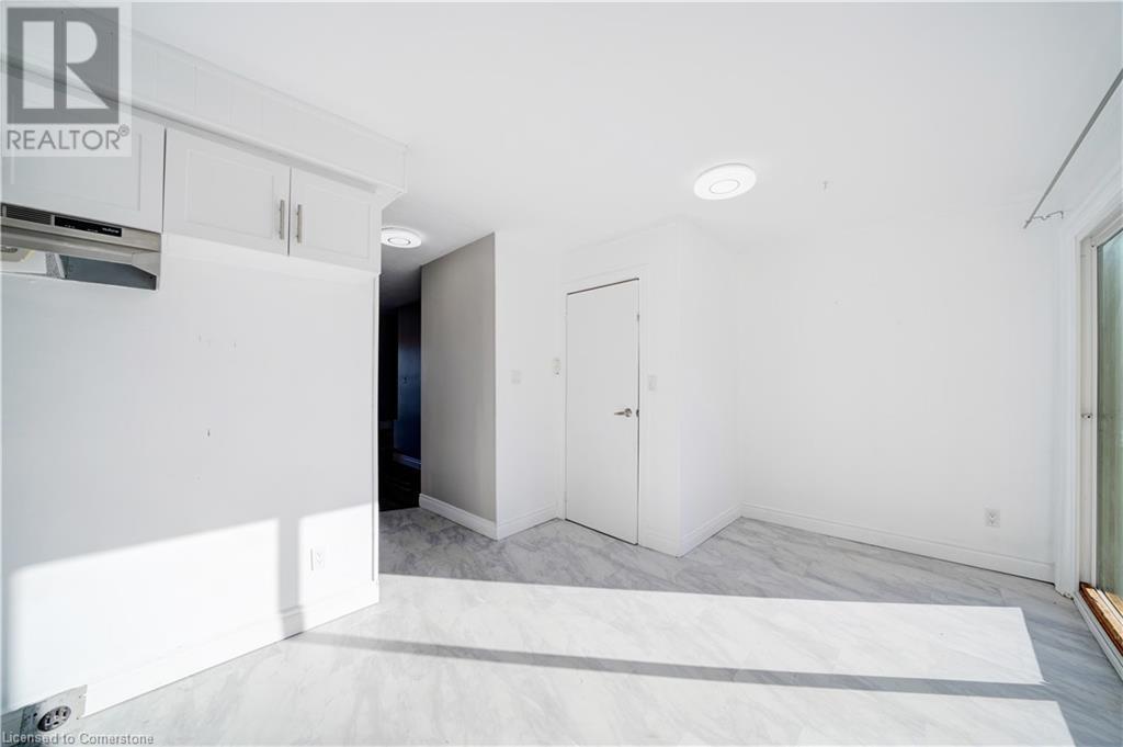 612 Farewell Street, Oshawa, Ontario  L1H 6N1 - Photo 9 - 40688121