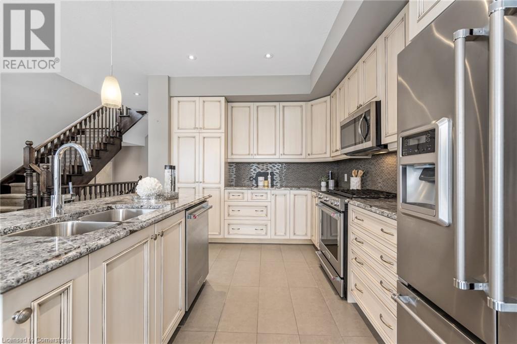 28 Pierre Trudeau Lane, Grimsby, Ontario  L3M 0H3 - Photo 13 - 40687006