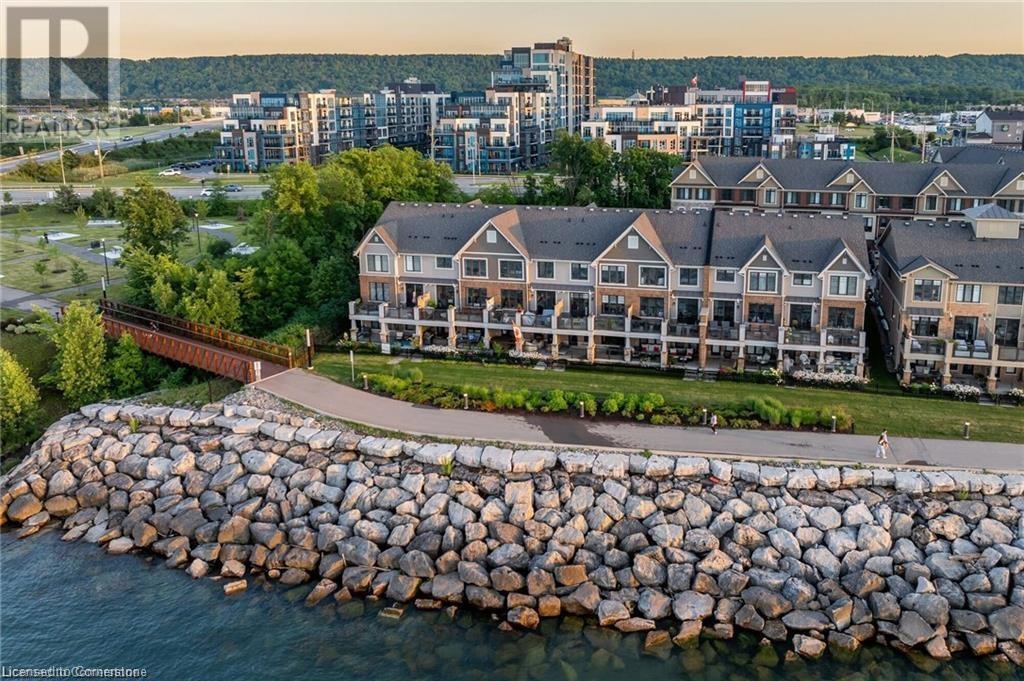 28 Pierre Trudeau Lane, Grimsby, Ontario  L3M 0H3 - Photo 3 - 40687006