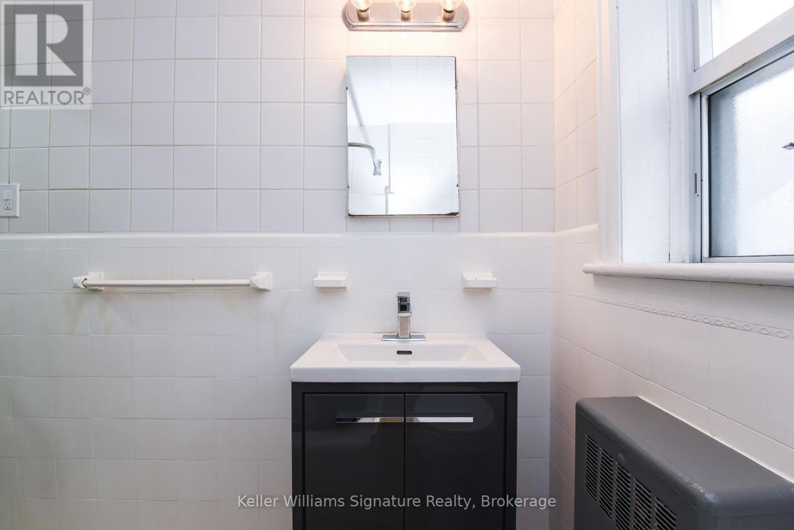 3 - 145 Victoria Avenue S, Hamilton (Stinson), Ontario  L8N 2T1 - Photo 20 - X11909674