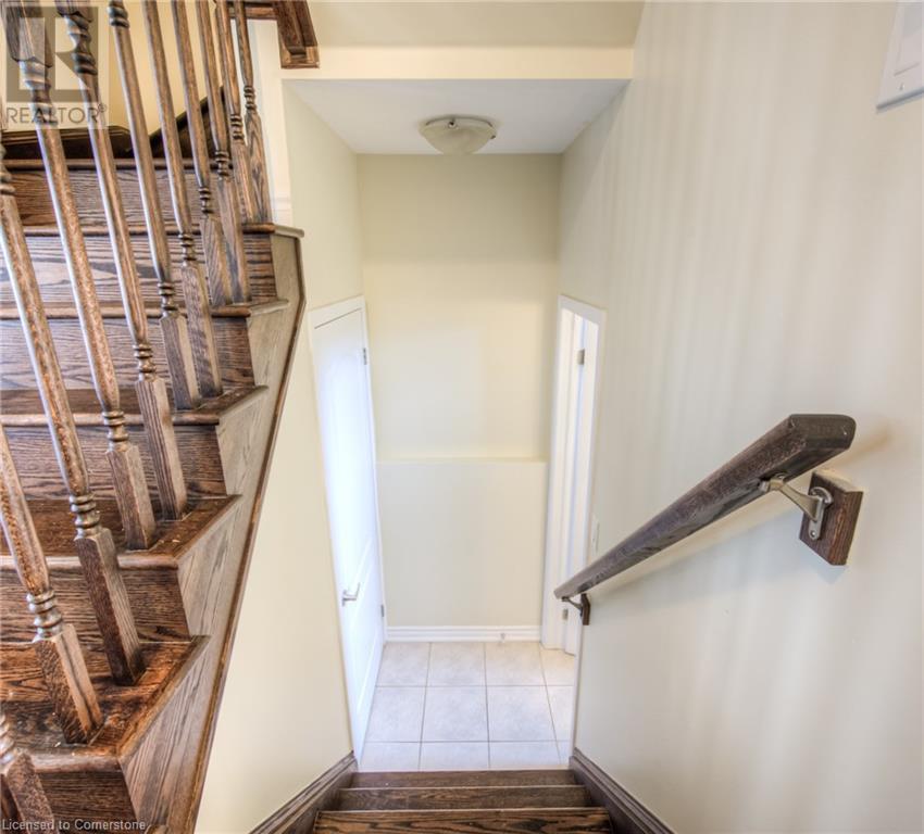 36 Arbourview Cres Crescent, Kitchener, Ontario  N2R 1R4 - Photo 6 - 40687978