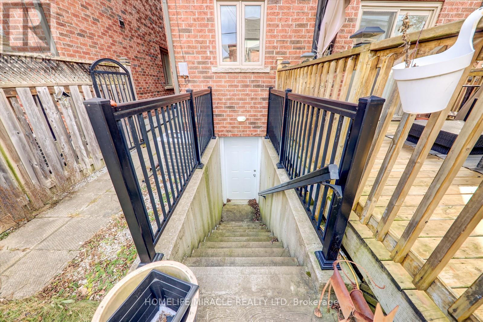 6 Haddon Avenue, Toronto, Ontario  M1N 2K8 - Photo 36 - E11909712