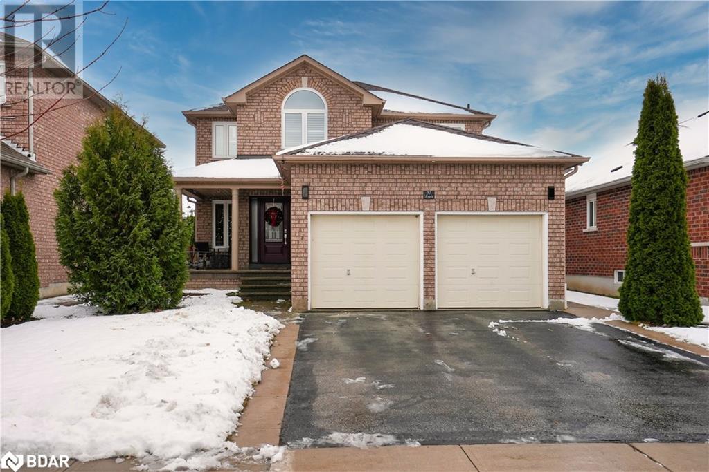 19 LOYALIST Court, Barrie, Ontario