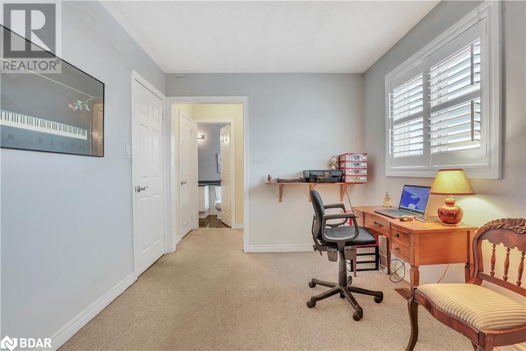 19 Loyalist Court, Barrie, Ontario  L4N 0S9 - Photo 16 - 40684100