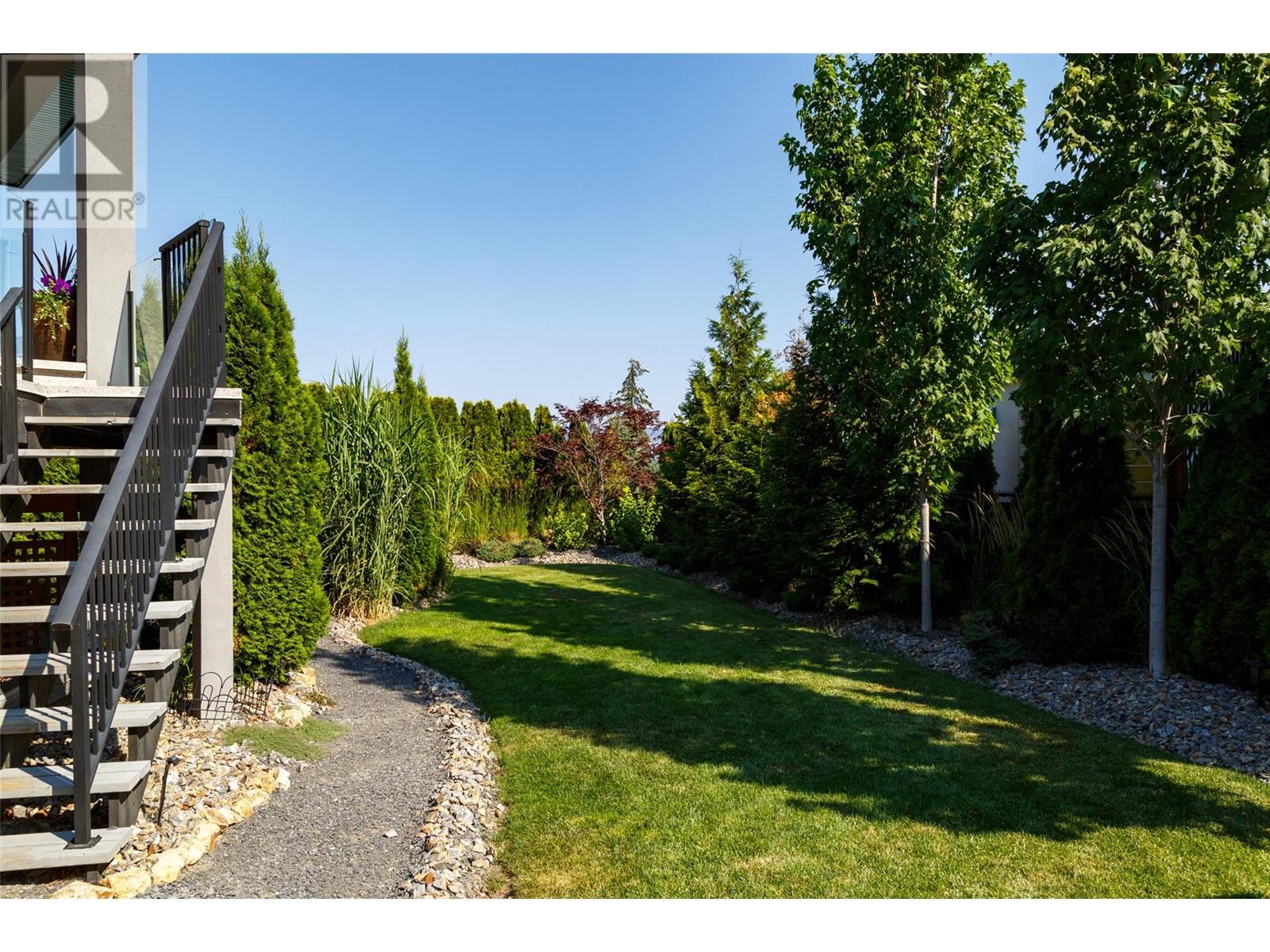 456 Cavell Place, Kelowna, British Columbia  V1W 3A3 - Photo 43 - 10330880