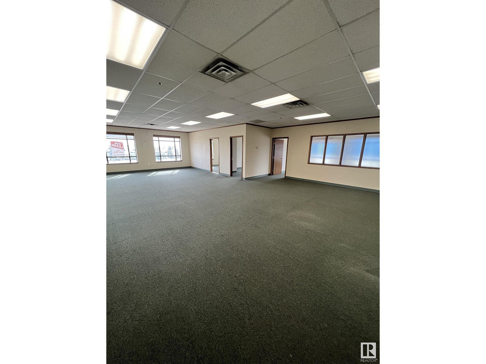 17304 116 Av Nw Nw, Edmonton, Alberta  T5S 2X2 - Photo 2 - E4343472