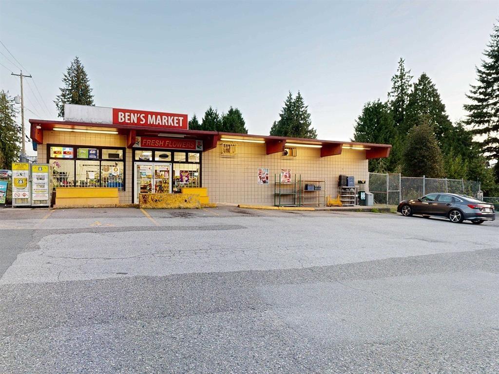 Property at 9595 116 STREET image 4