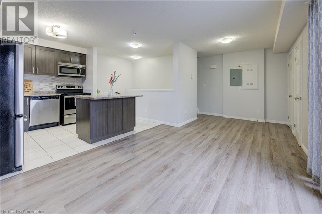 24 Sienna Street Unit# B, Kitchener, Ontario  N2R 0H6 - Photo 3 - 40687873