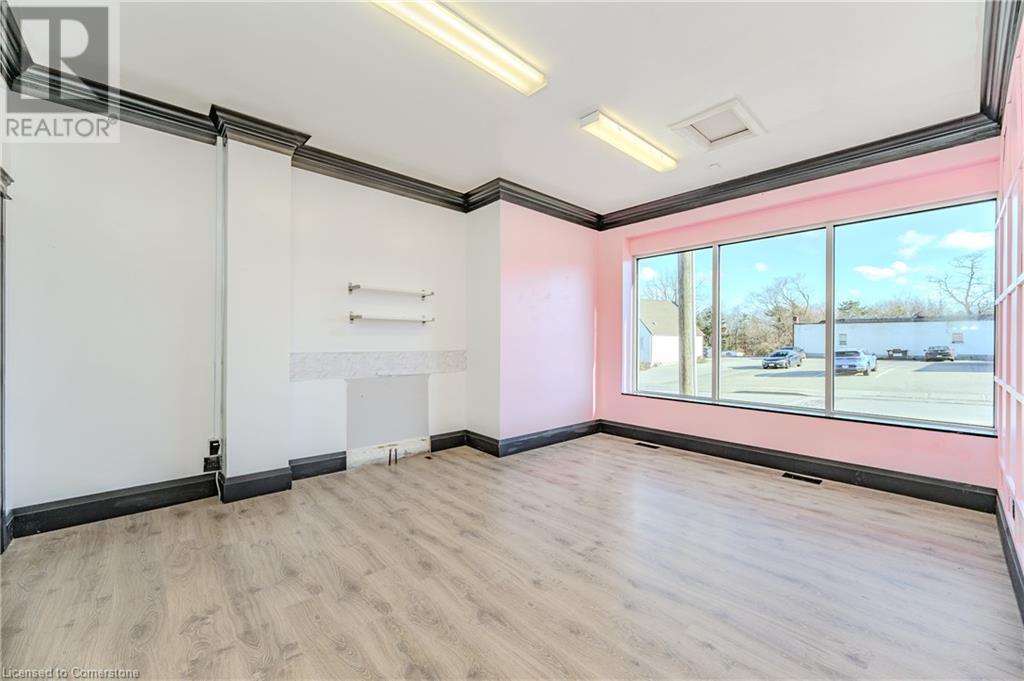 5851 Royal Manor Drive, Niagara Falls, Ontario  L2G 1E9 - Photo 10 - 40687918