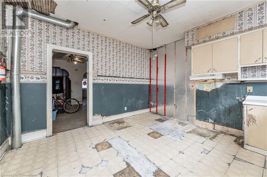 138 Sanford Avenue N, Hamilton, Ontario  L8L 5Z5 - Photo 8 - 40687903