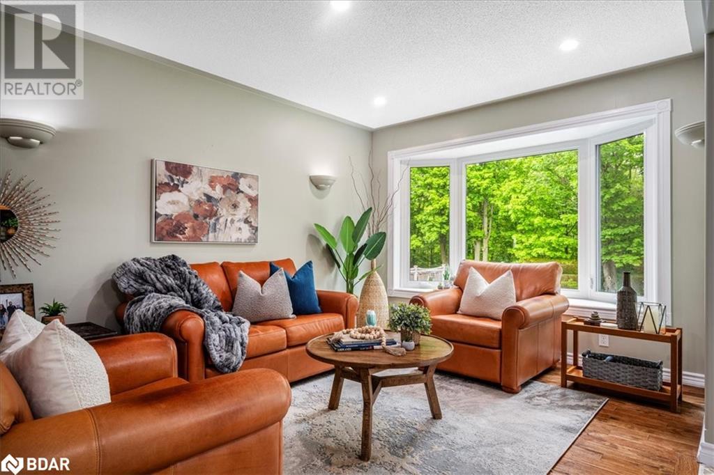 104 Crompton Drive, Barrie, Ontario  L4M 6P1 - Photo 5 - 40687101