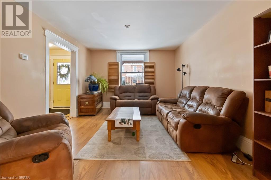 40 Egerton Street, Brantford, Ontario  N3T 4L5 - Photo 9 - 40641735