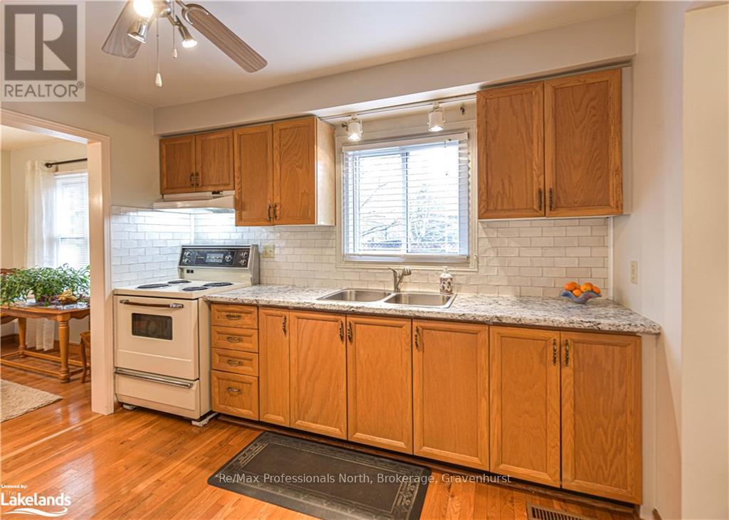 67 Carruthers Crescent, Barrie, Ontario  L4M 6A3 - Photo 10 - S11822925