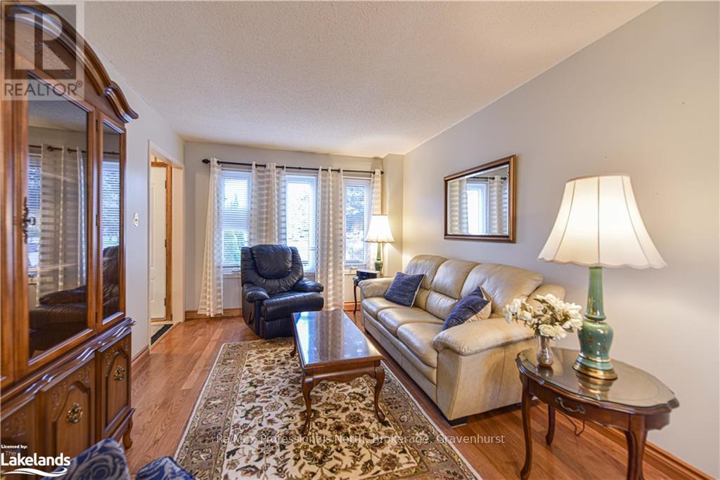 67 Carruthers Crescent, Barrie, Ontario  L4M 6A3 - Photo 6 - S11822925