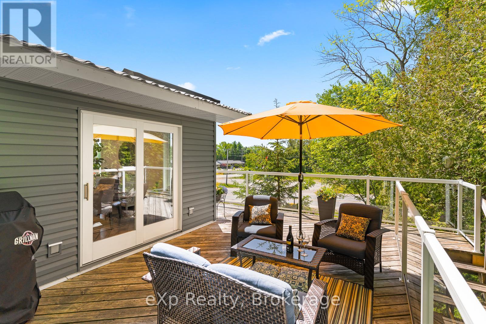 900 Berford Street, South Bruce Peninsula, Ontario  N0H 2T0 - Photo 39 - X11885138