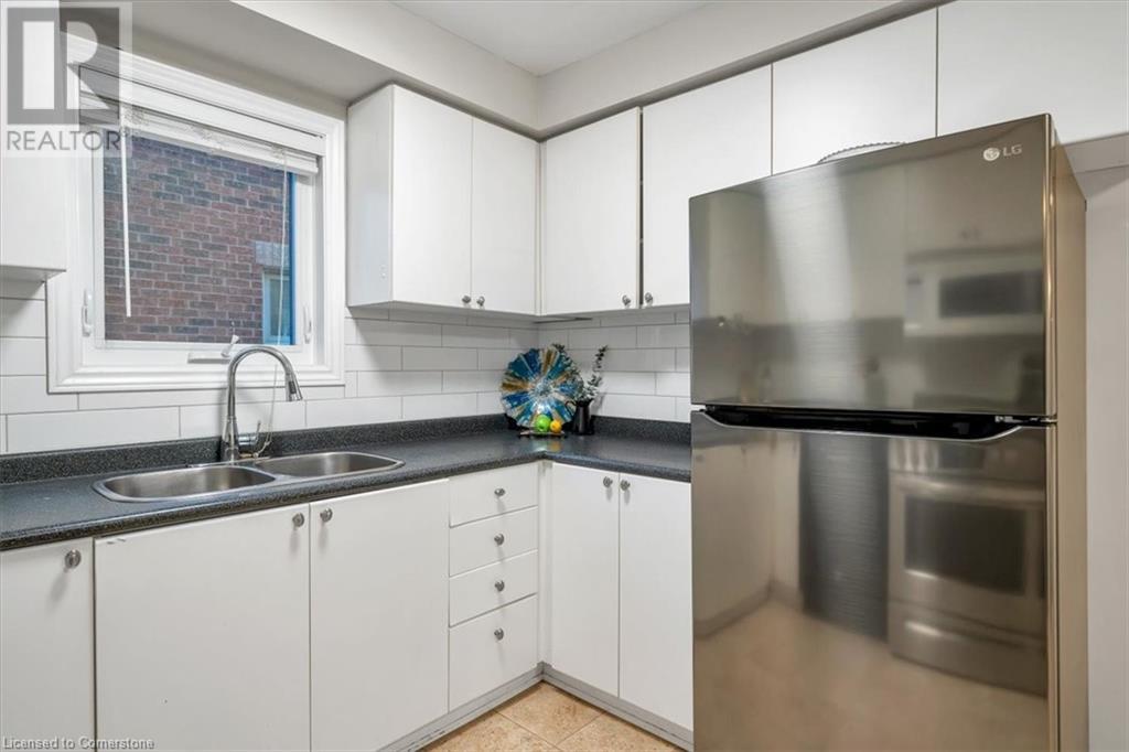 1 Barwick Court, Whitby, Ontario  L1N 9C2 - Photo 29 - 40687890