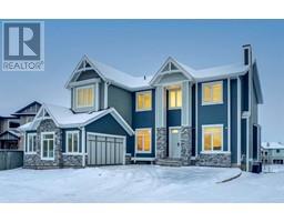 142 Canoe Crescent SW, airdrie, Alberta