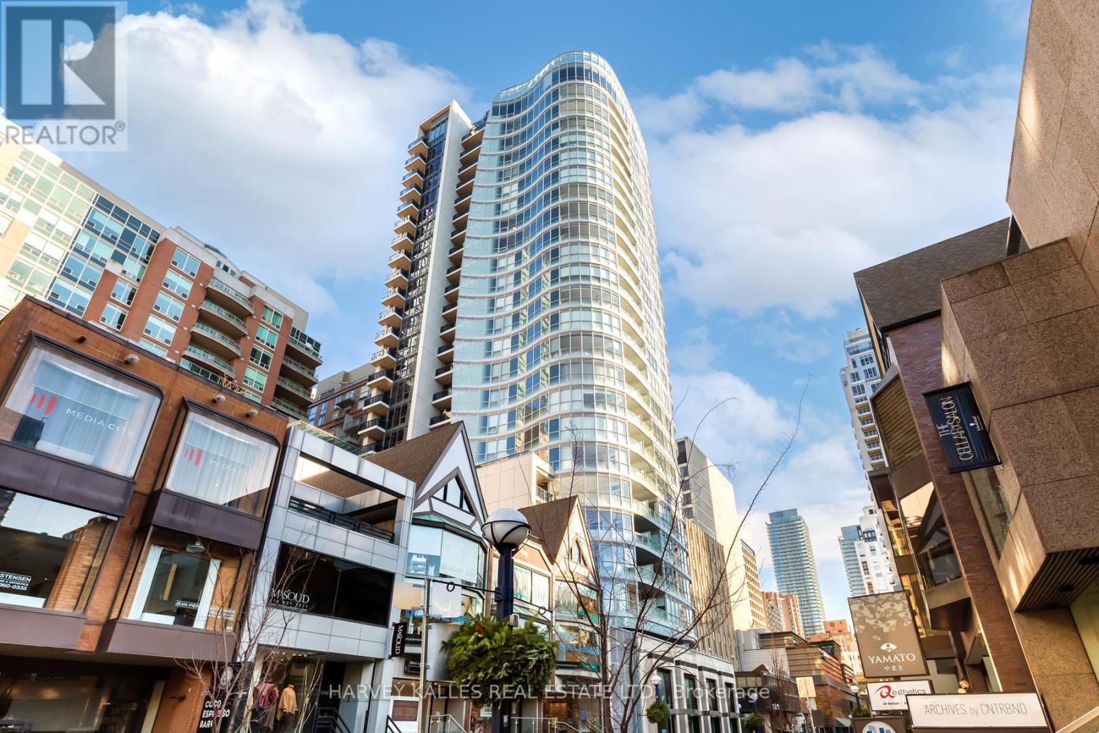 1906 - 88 CUMBERLAND STREET, Toronto, Ontario