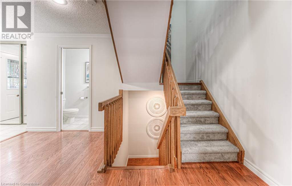 410 Craigleith Drive Unit# 2, Waterloo, Ontario  N2L 5T2 - Photo 8 - 40687470