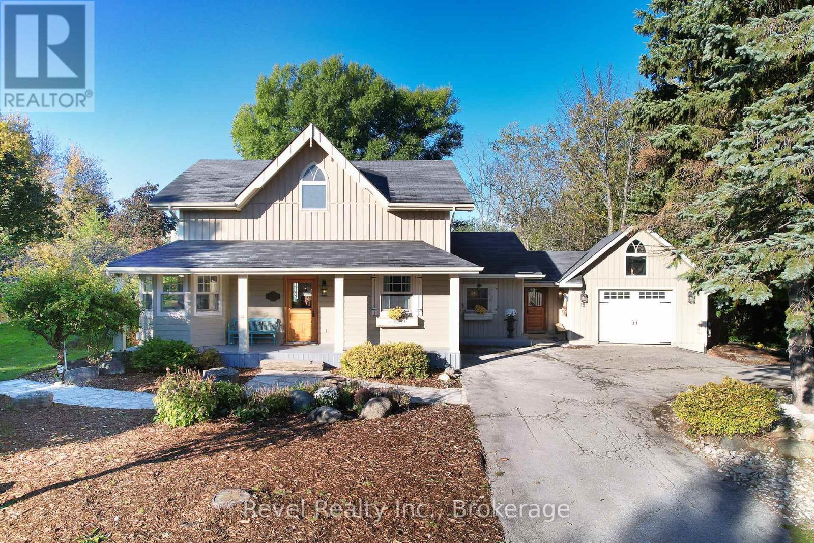 18 HOMESTEAD DRIVE, Clearview, Ontario