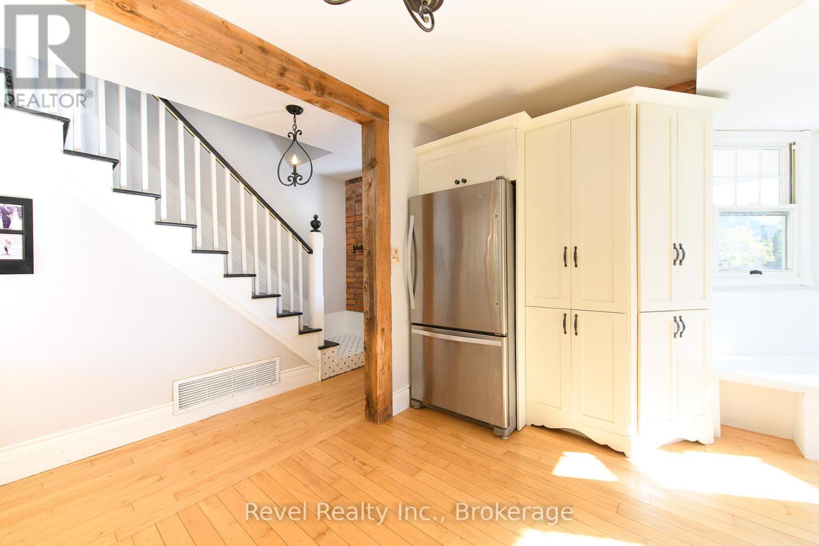 18 Homestead Drive, Clearview, Ontario  L9Y 3Y9 - Photo 11 - S10439099