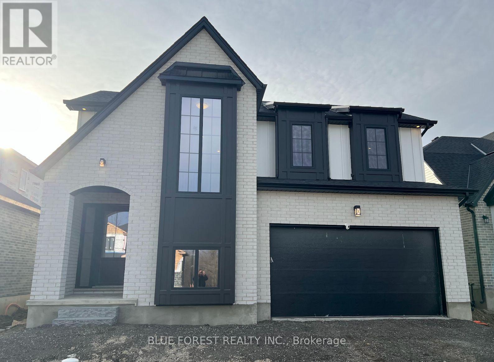 174 Renaissance Drive, St. Thomas, Ontario N5R 0L8 - Photo 1 - X11909841