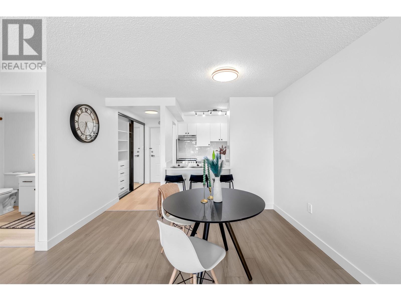 Property at 407 6611 MINORU BOULEVARD image 4