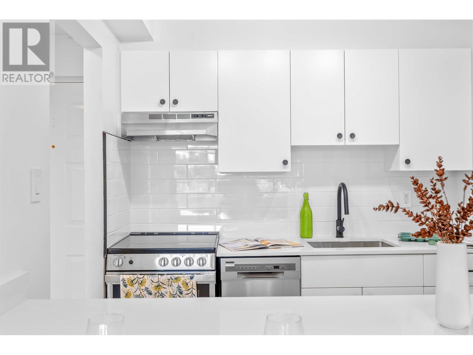 407 6611 Minoru Boulevard, Richmond, British Columbia  V6Y 1Y9 - Photo 8 - R2952889