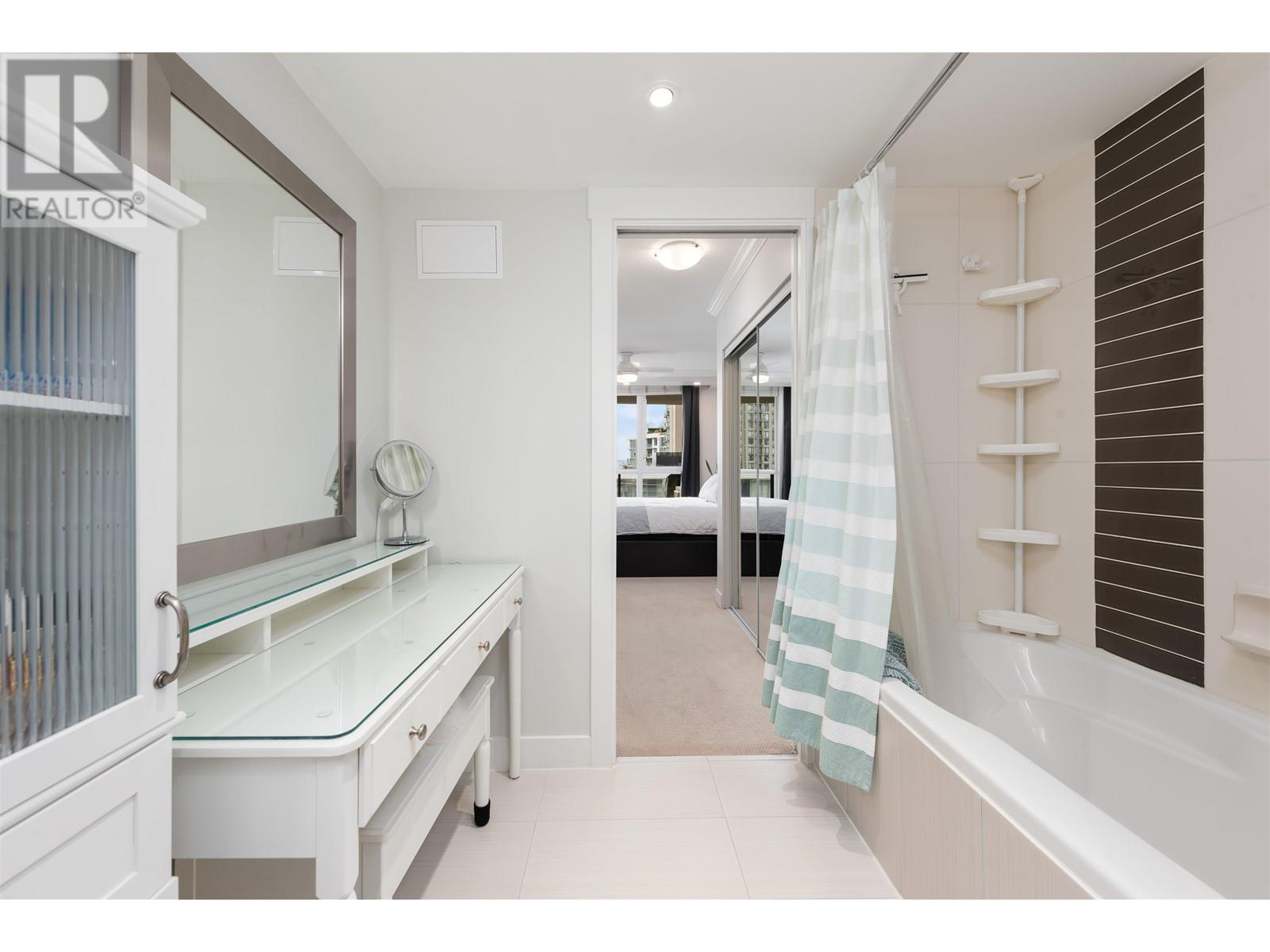 601 160 W 3rd Street, North Vancouver, British Columbia V7M 0A9 - Photo 10 - R2952894