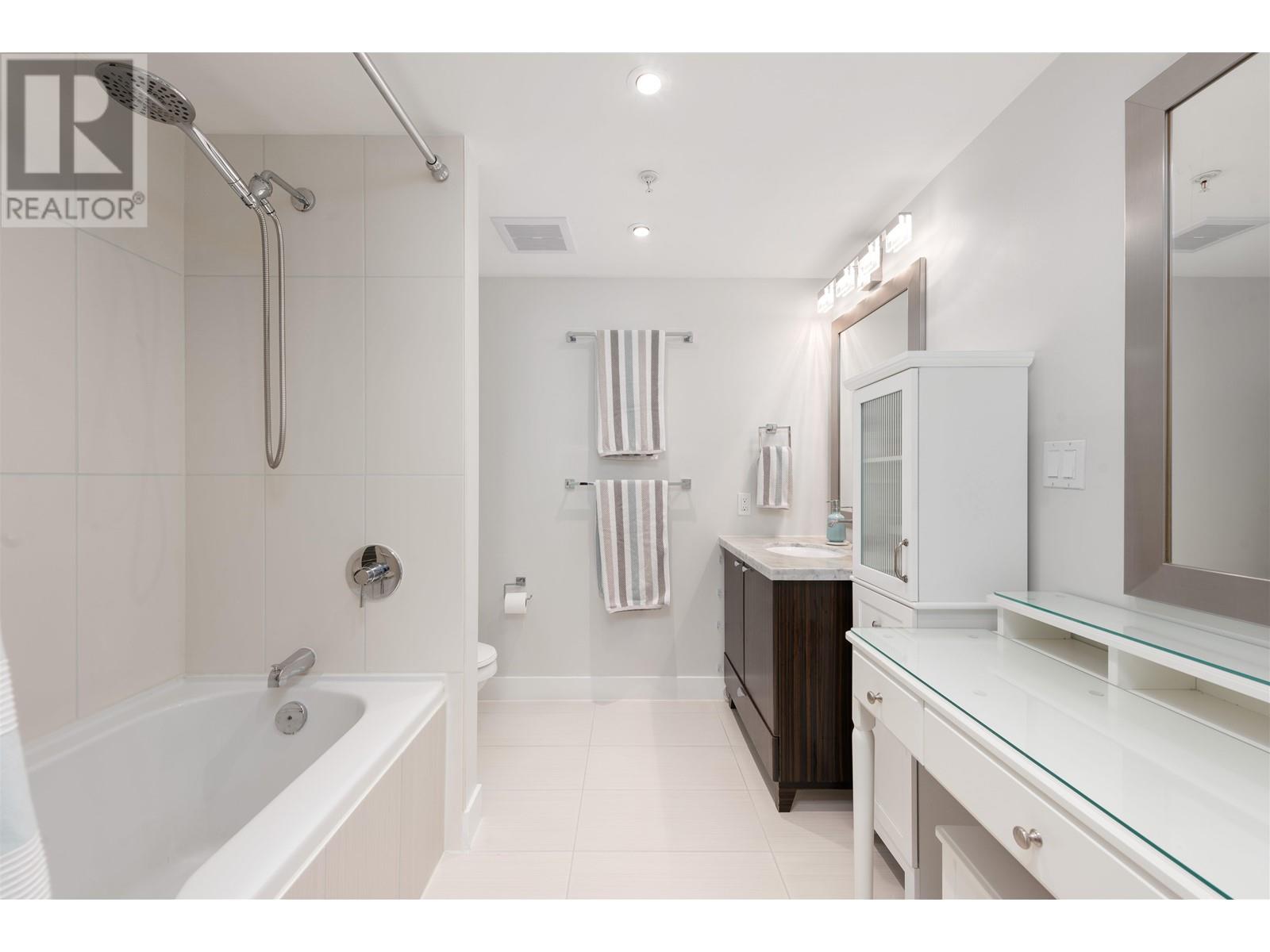 601 160 W 3rd Street, North Vancouver, British Columbia V7M 0A9 - Photo 11 - R2952894