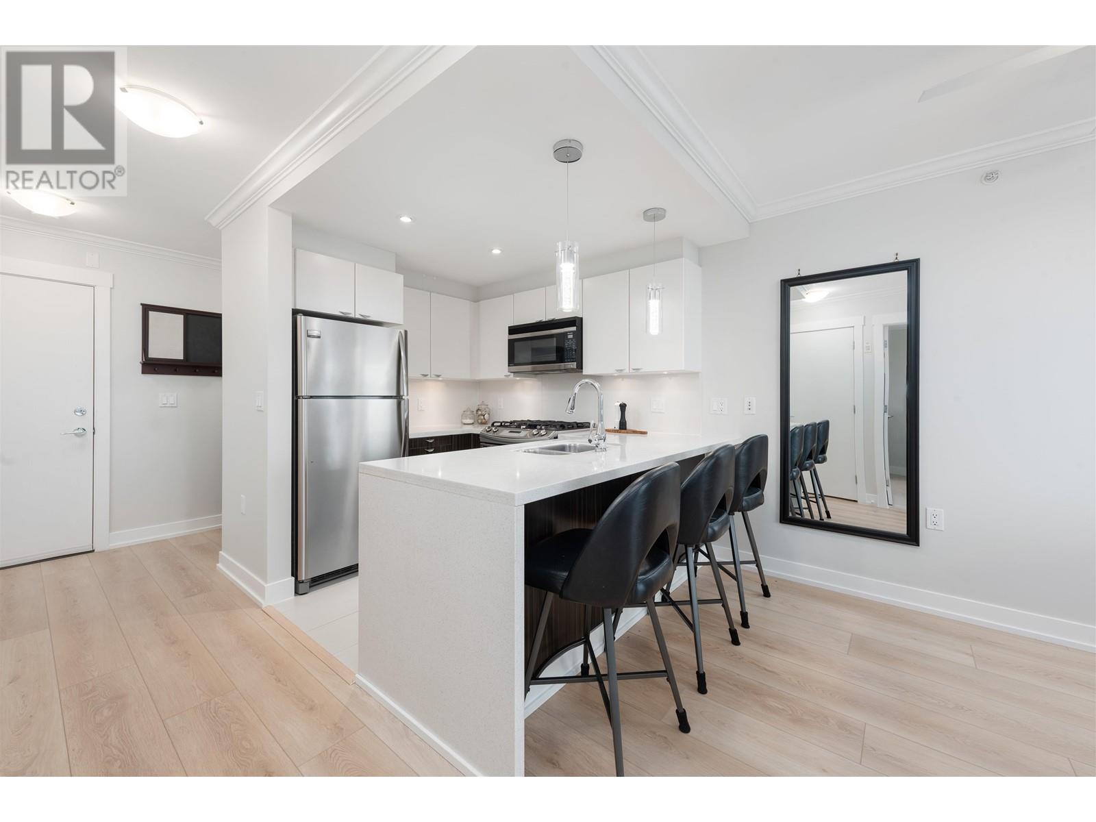 601 160 W 3rd Street, North Vancouver, British Columbia V7M 0A9 - Photo 5 - R2952894