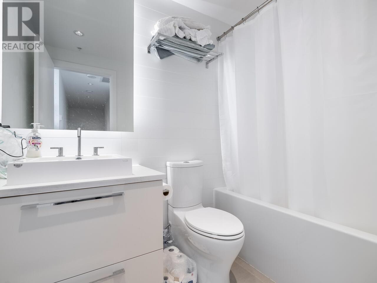 Listing Picture 18 of 26 : 510 7388 KINGSWAY, Burnaby / 本拿比 - 魯藝地產 Yvonne Lu Group - MLS Medallion Club Member