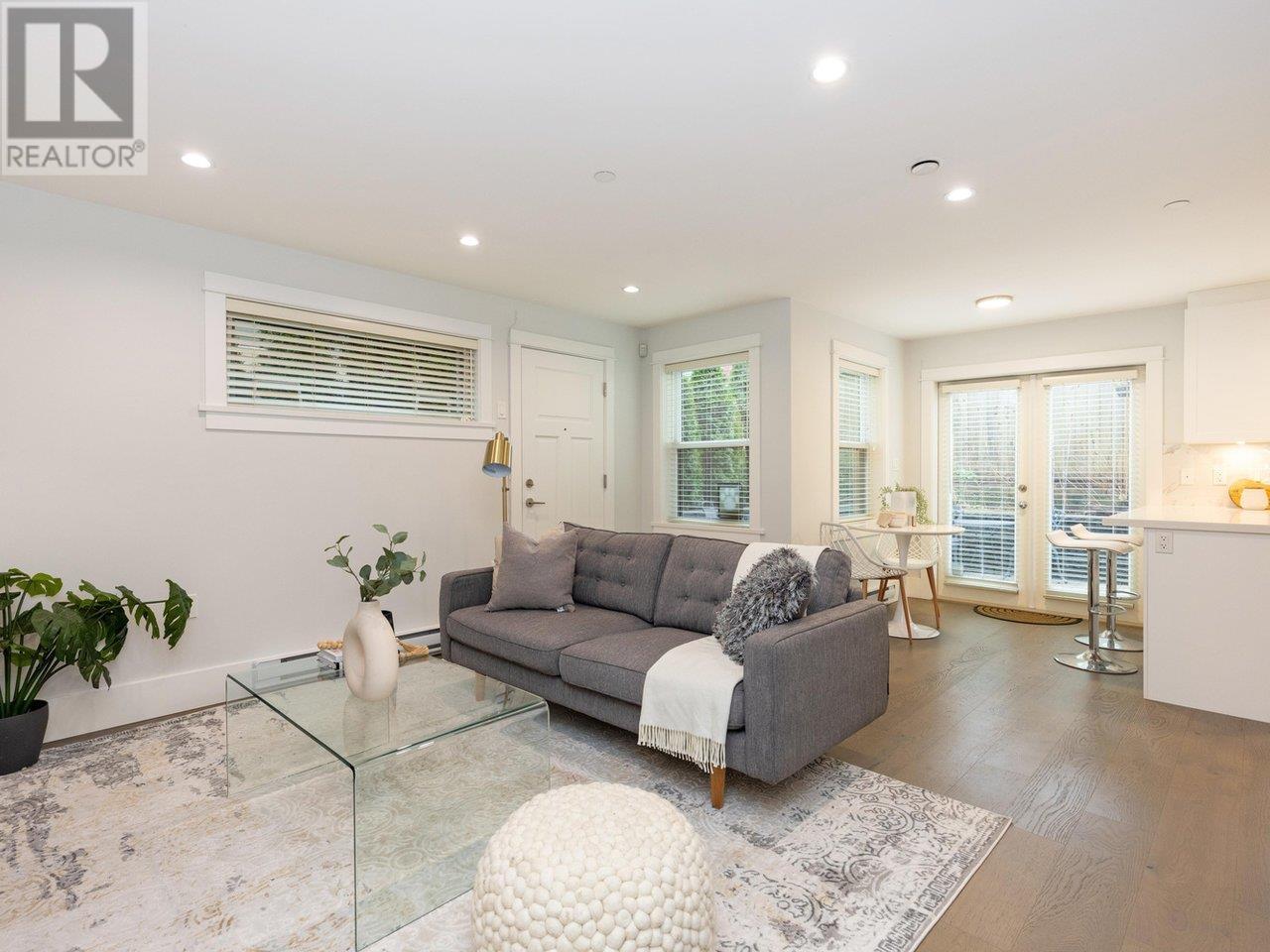 435 Vernon Drive, Vancouver, British Columbia  V6A 3N4 - Photo 5 - R2952924