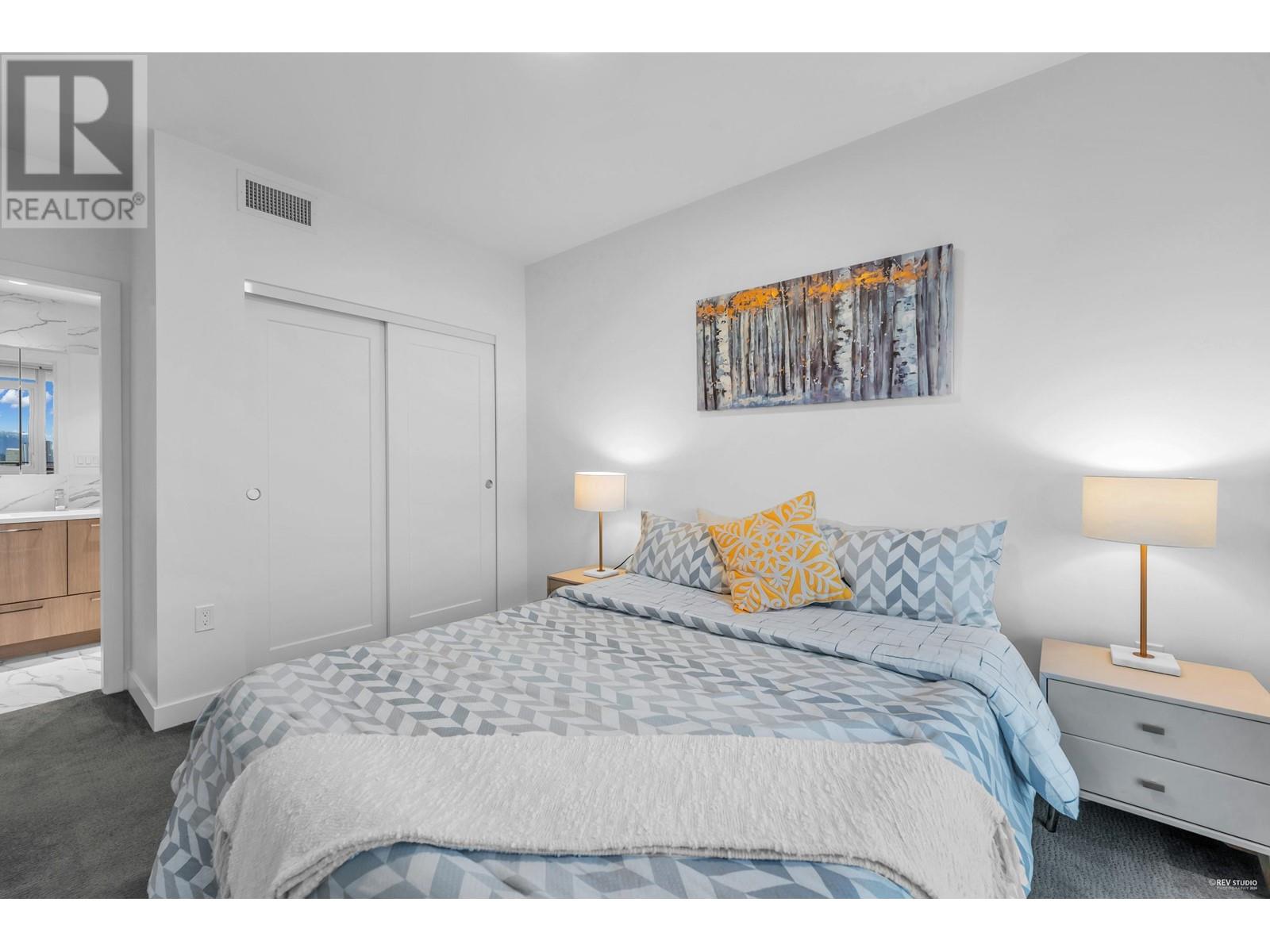 Listing Picture 17 of 40 : 908 3331 NO. 3 ROAD, Richmond / 烈治文 - 魯藝地產 Yvonne Lu Group - MLS Medallion Club Member