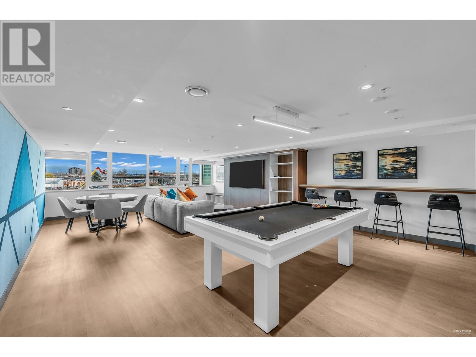 Listing Picture 36 of 40 : 908 3331 NO. 3 ROAD, Richmond / 烈治文 - 魯藝地產 Yvonne Lu Group - MLS Medallion Club Member