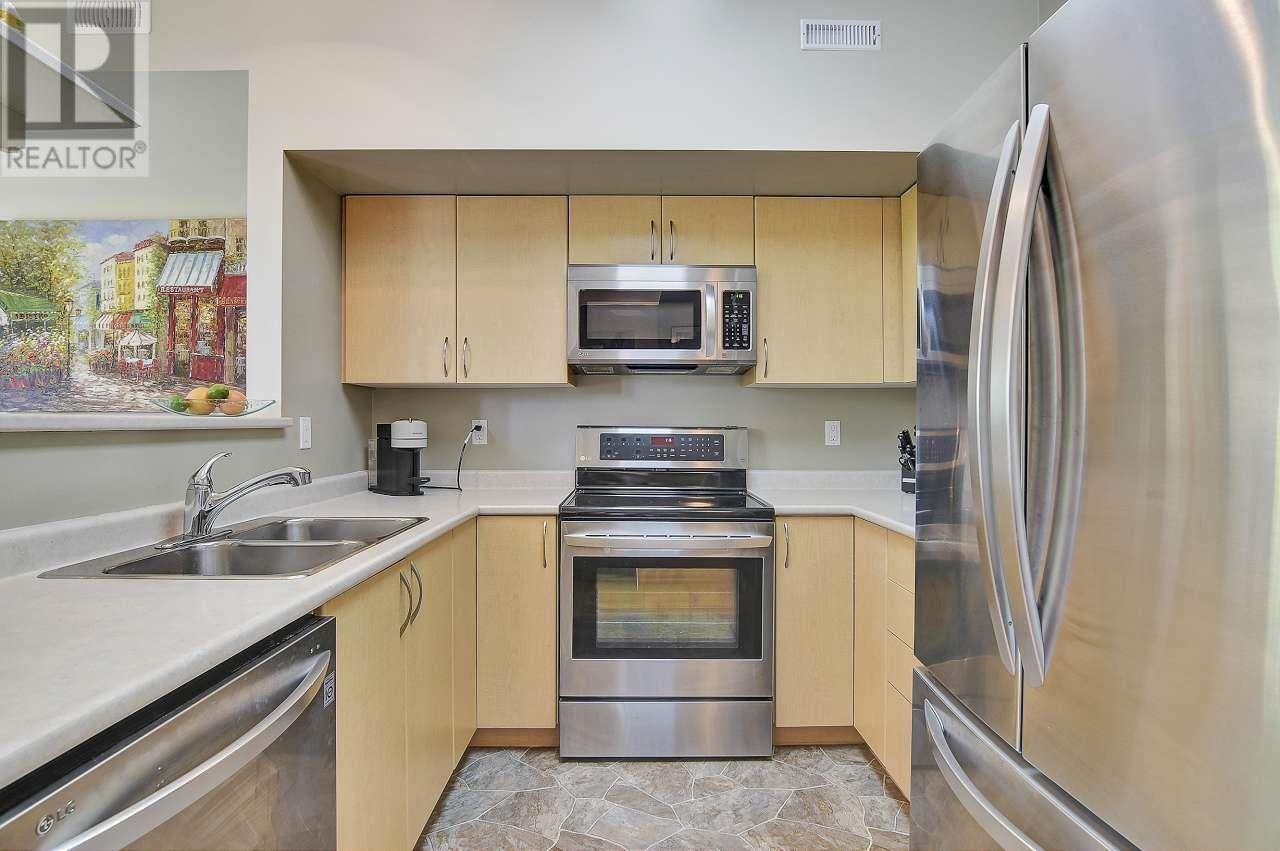 79 15 Forest Park Way, Port Moody, British Columbia  V3H 5G7 - Photo 2 - R2952955