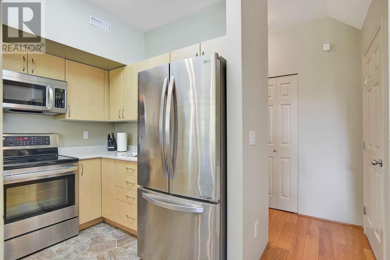 79 15 Forest Park Way, Port Moody, British Columbia  V3H 5G7 - Photo 3 - R2952955