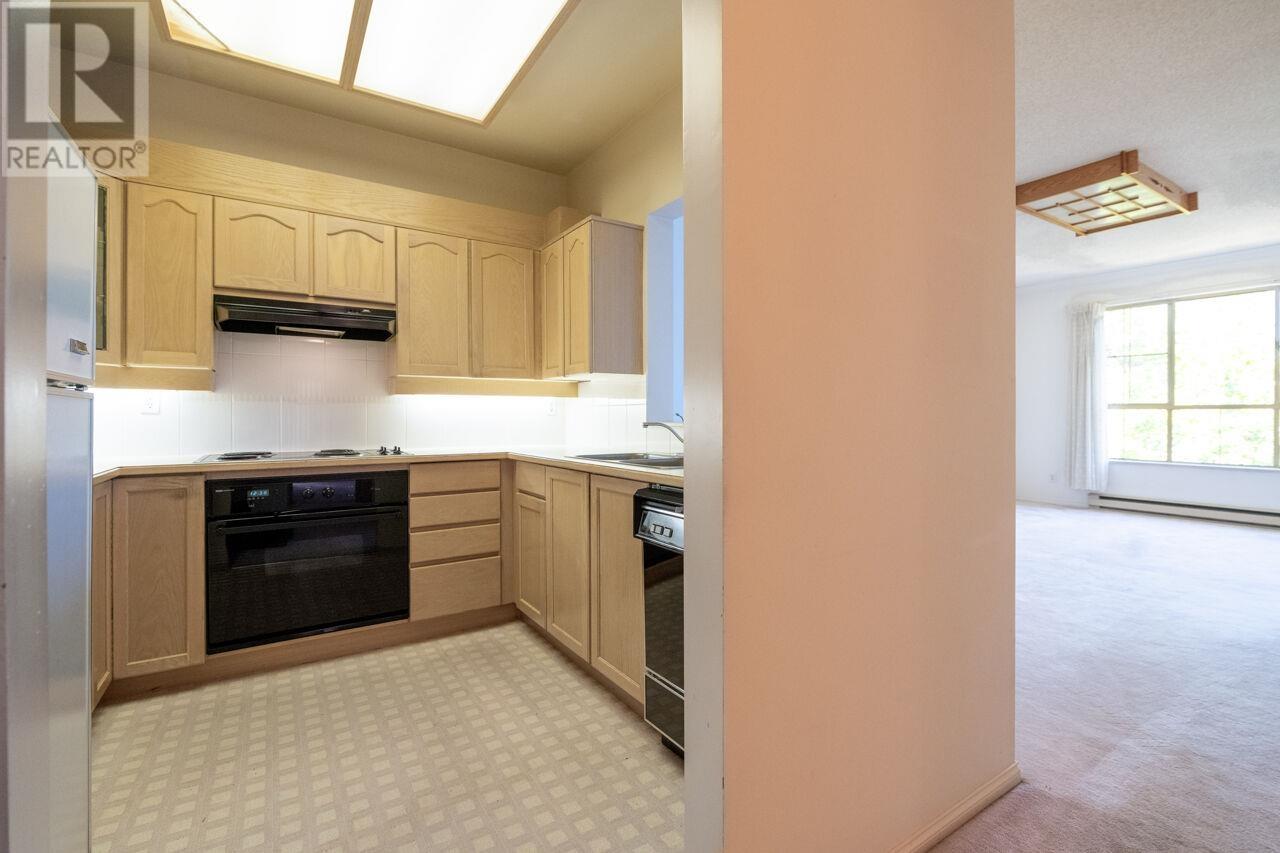 Listing Picture 22 of 40 : 319 8520 GENERAL CURRIE ROAD, Richmond / 烈治文 - 魯藝地產 Yvonne Lu Group - MLS Medallion Club Member