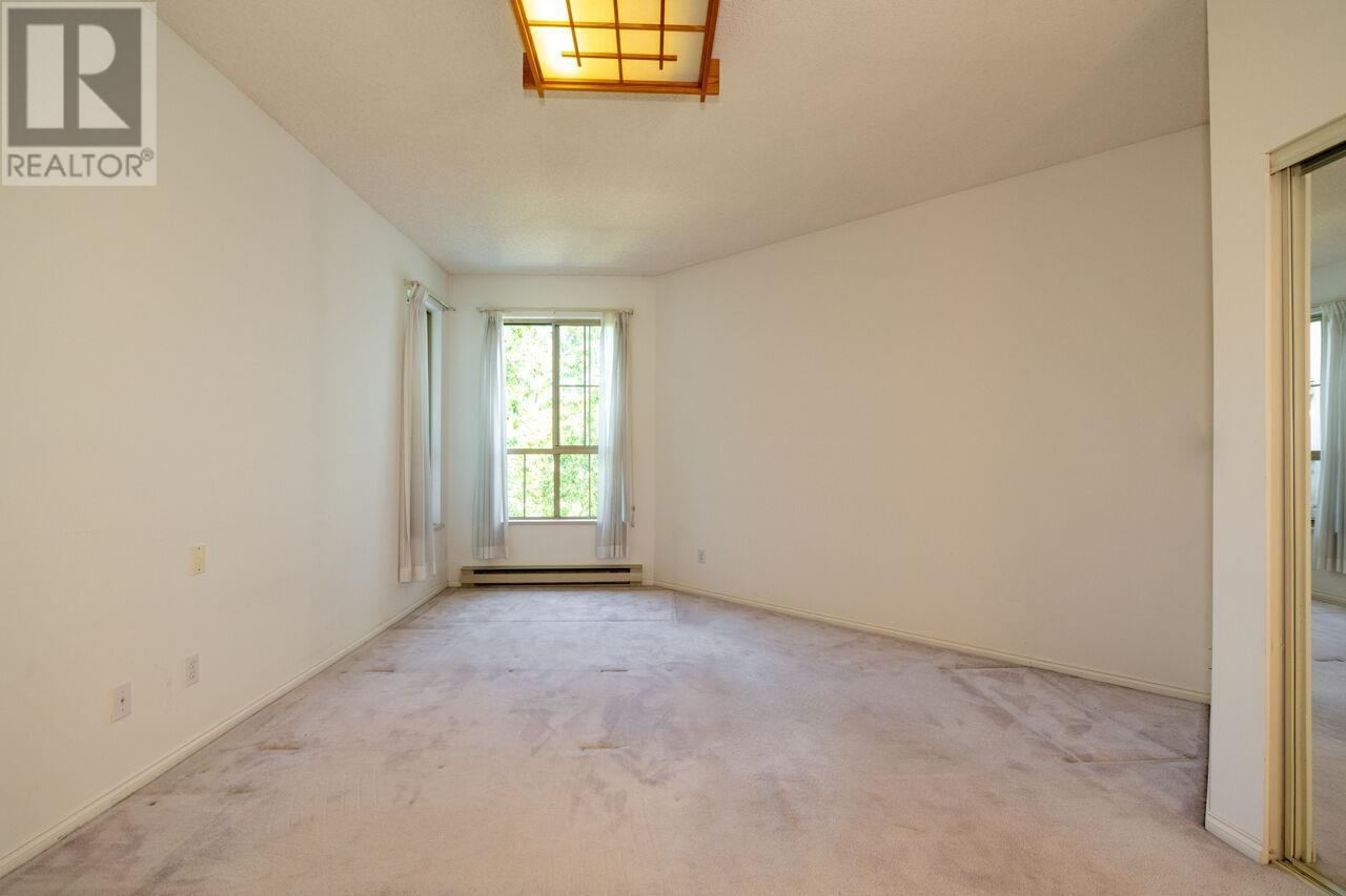 Listing Picture 25 of 40 : 319 8520 GENERAL CURRIE ROAD, Richmond / 烈治文 - 魯藝地產 Yvonne Lu Group - MLS Medallion Club Member
