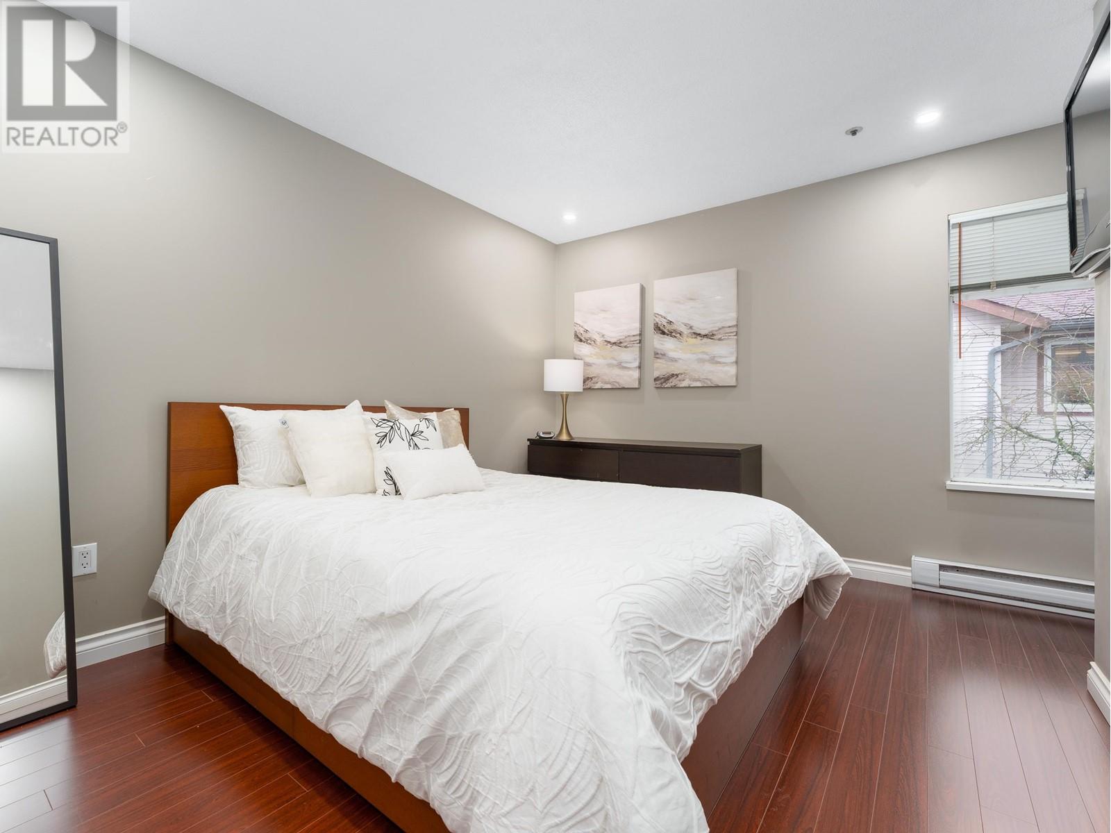 Listing Picture 8 of 18 : 303 3683 WELLINGTON AVENUE, Vancouver / 溫哥華 - 魯藝地產 Yvonne Lu Group - MLS Medallion Club Member