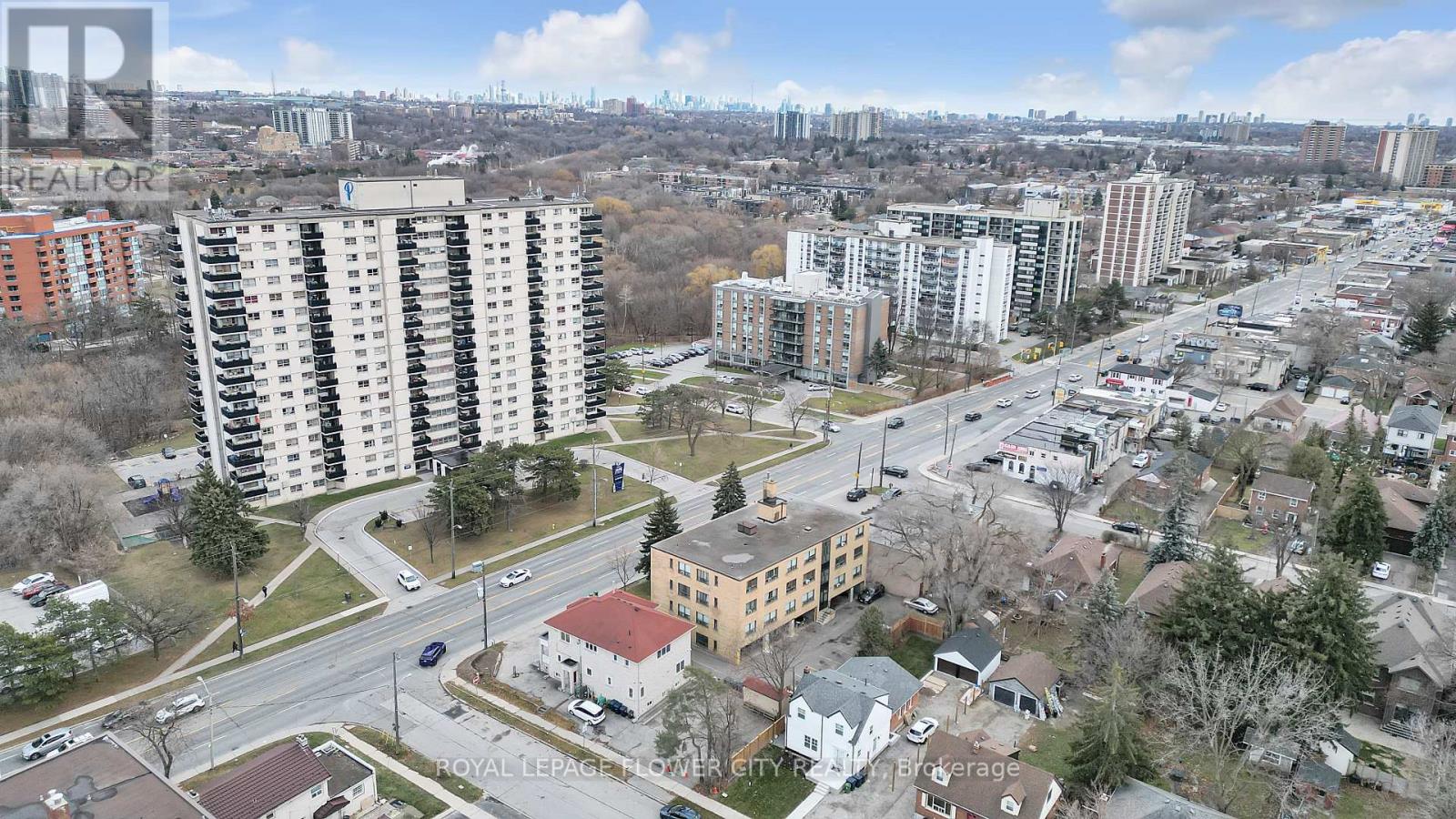 1840 JANE STREET, Toronto, Ontario