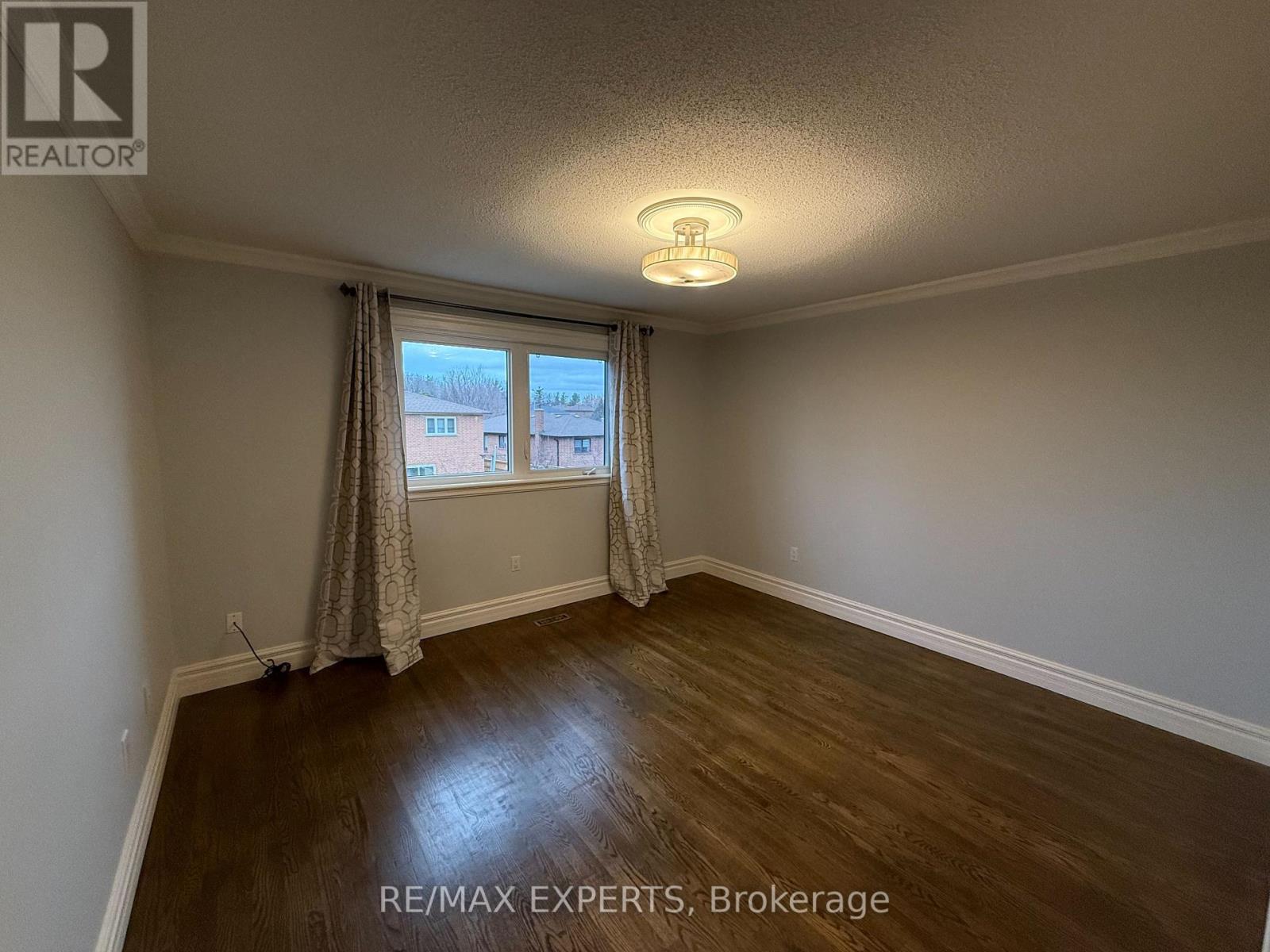 Upper - 56 Bordeaux Drive, Vaughan, Ontario  L4L 3C4 - Photo 23 - N11909758