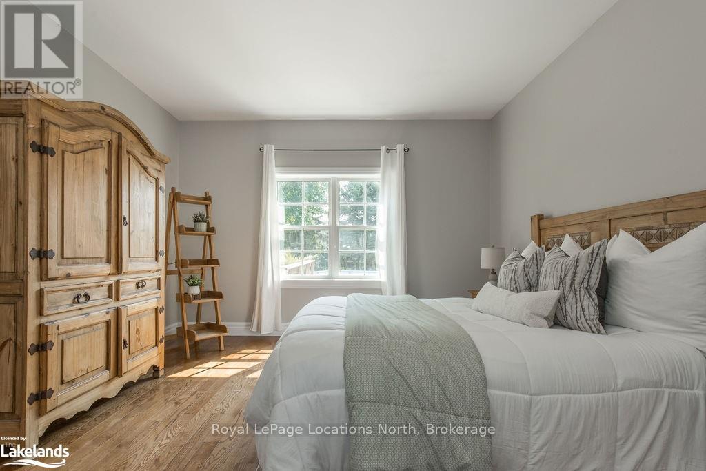 75 Edward Street E, Clearview, Ontario  L9Y 0H4 - Photo 18 - S10438430