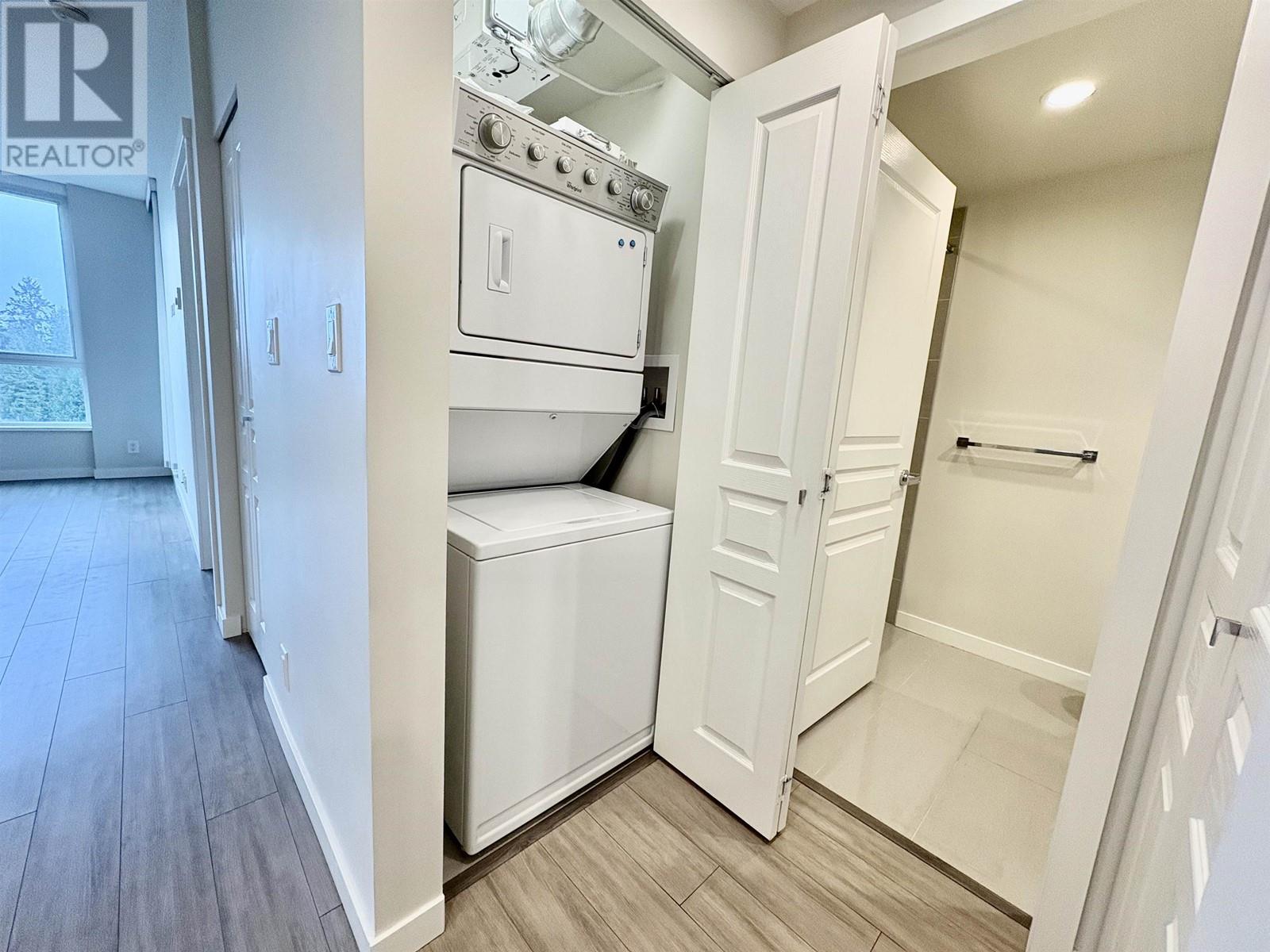 702 3100 Windsor Gate, Coquitlam, British Columbia V3B 0P3 - Photo 7 - R2952885