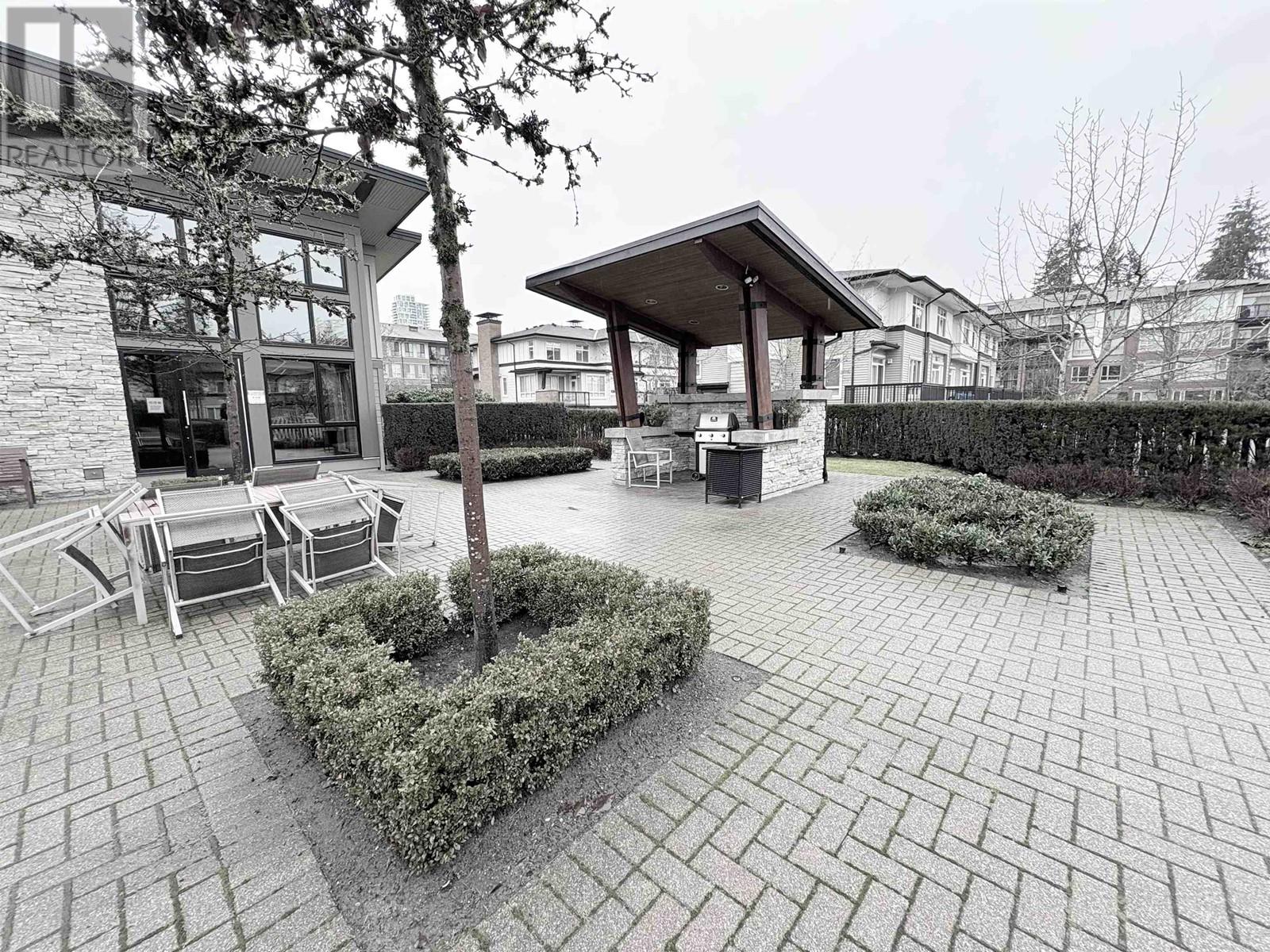 702 3100 Windsor Gate, Coquitlam, British Columbia V3B 0P3 - Photo 32 - R2952885