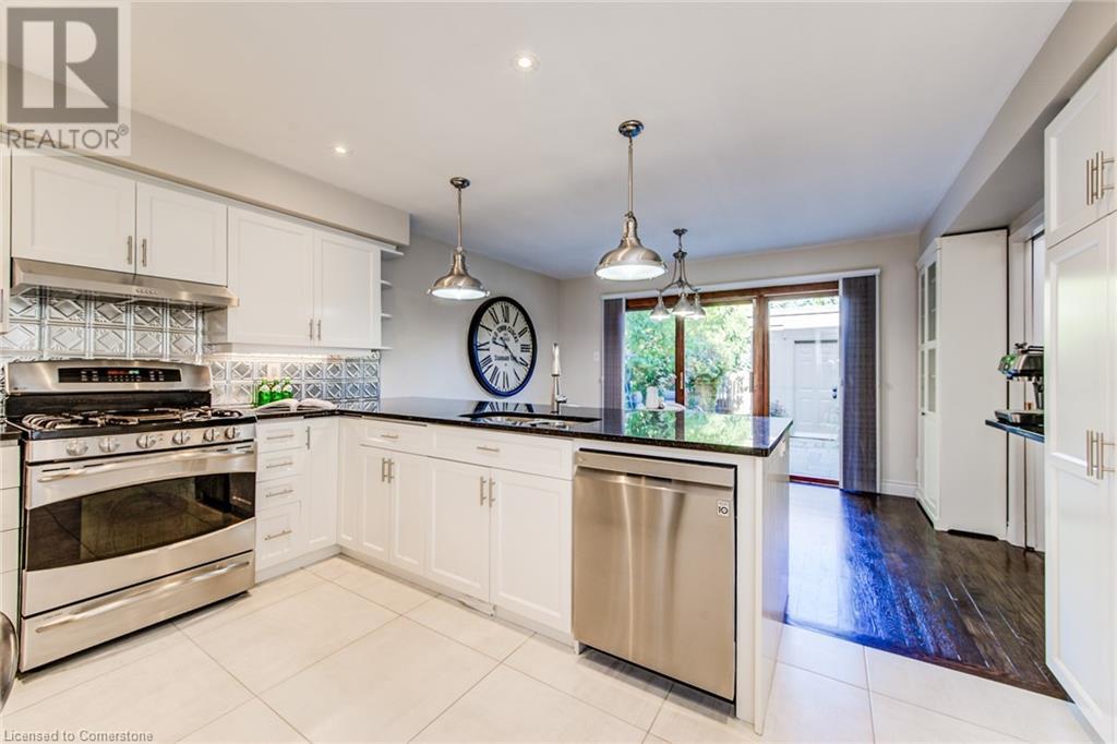 269 Old Post Road, Waterloo, Ontario  N2L 5B8 - Photo 10 - 40686983