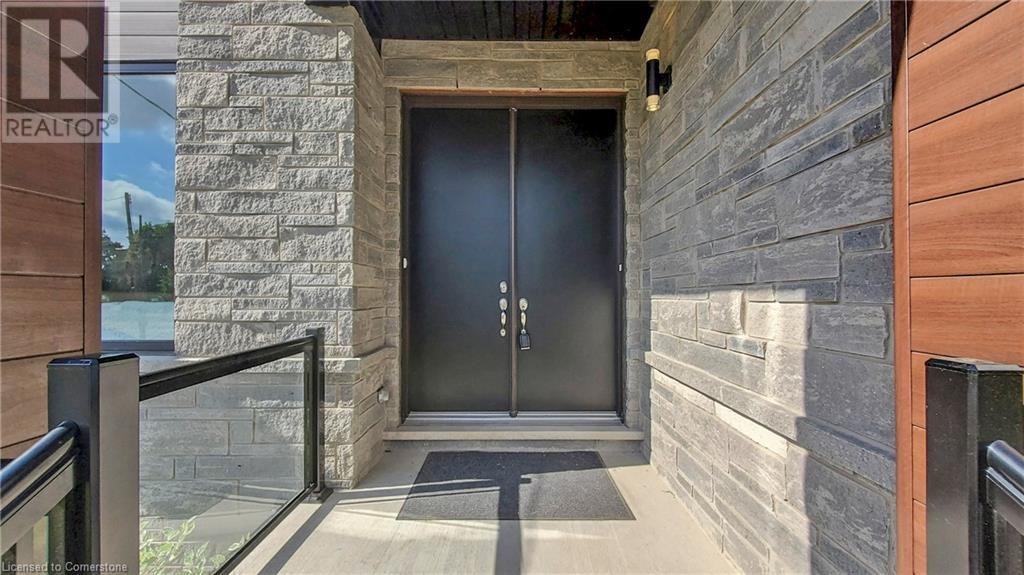 57 Eleanor Avenue, Hamilton, Ontario  L8W 1C8 - Photo 3 - 40688152