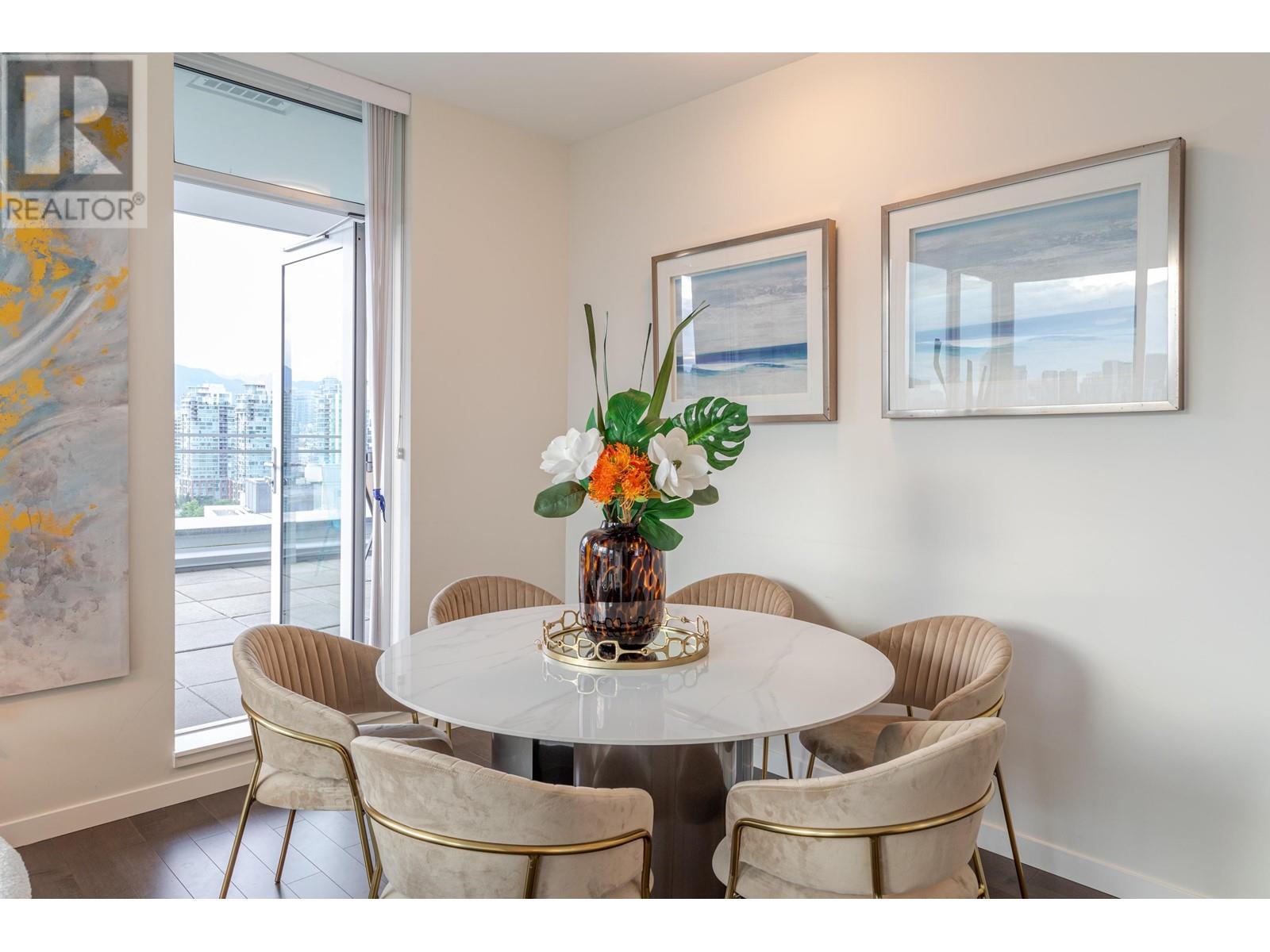 Listing Picture 9 of 39 : 1703 1708 ONTARIO STREET, Vancouver / 溫哥華 - 魯藝地產 Yvonne Lu Group - MLS Medallion Club Member